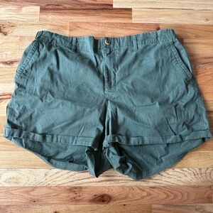 Old Navy Green Utility Shorts - Size 2X